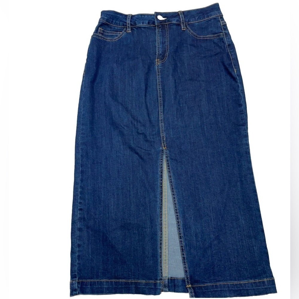 Bagatelle medium blue 2X Jean skirt NWOT